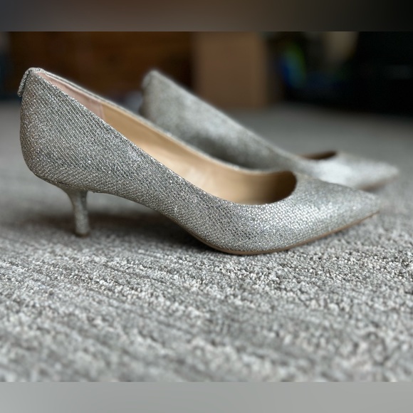 Michael Kors heels - Picture 2 of 4